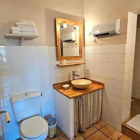 Bed & Breakfast La Ramade 5 & Table D'hotes En Drome Provencale Tulette