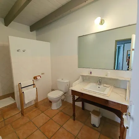 La Ramade 5 & Table D'hotes En Drome Provencale *