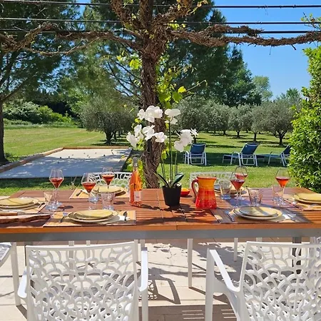 La Ramade 5 & Table D'hotes En Drome Provencale Tulette
